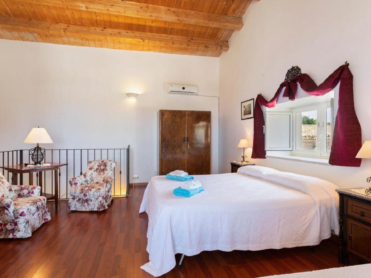Il Baglio Di Kharrub Rural Guest House Pozzallo Zewnętrze zdjęcie