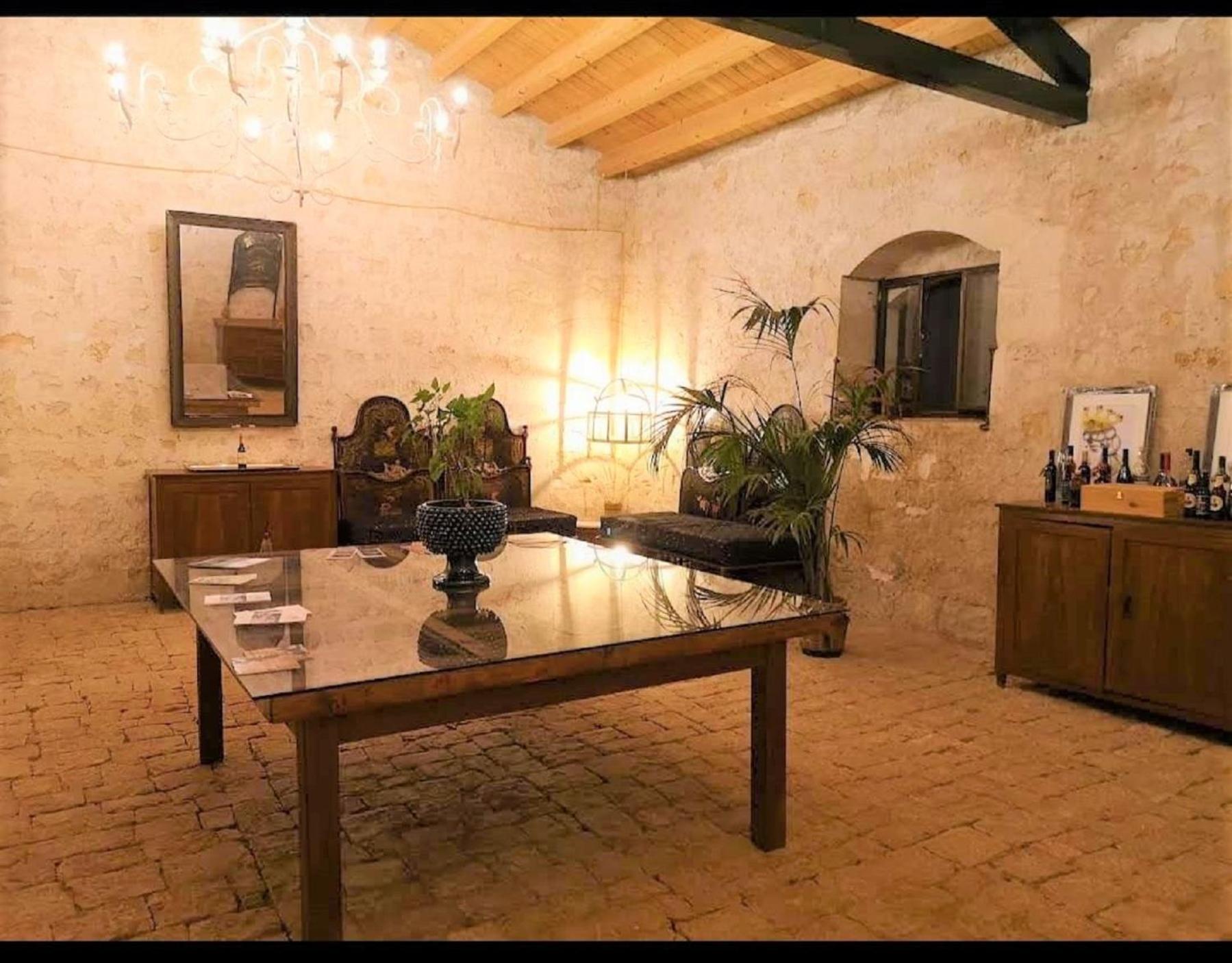 Il Baglio Di Kharrub Rural Guest House Pozzallo Zewnętrze zdjęcie